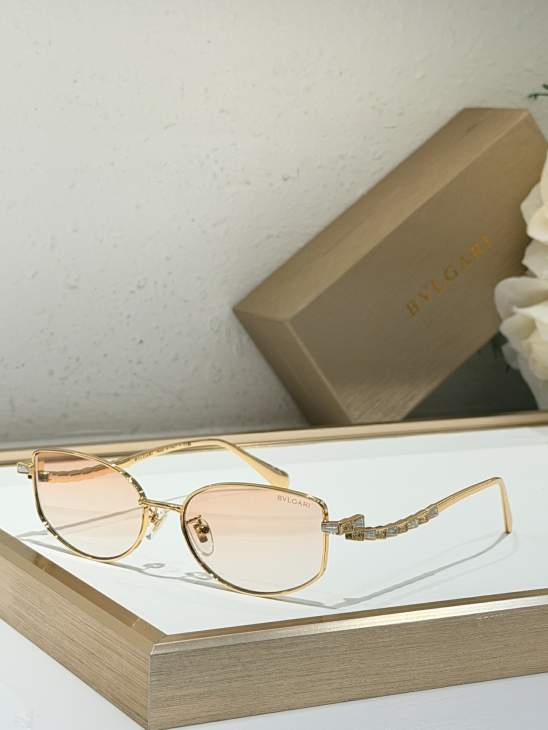 Picture of Bvlgari Sunglasses _SKUfw79164902fw